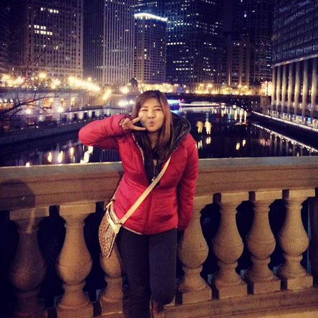 น้องแอ้ม Chicago